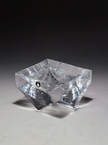 322448
