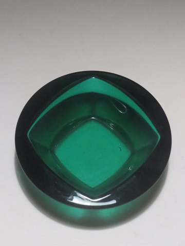 198859