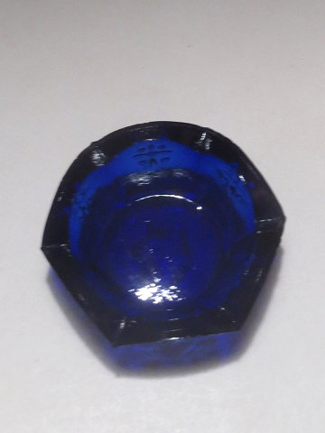 200743