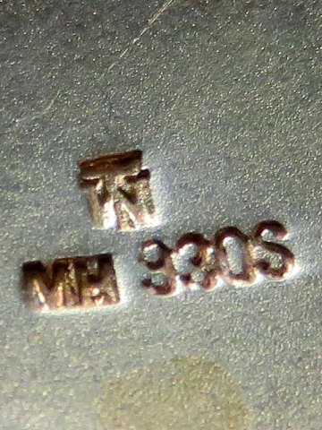 364265